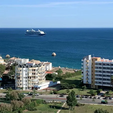 Panoramic In Portimao: Ocean View, Wifi Daire *